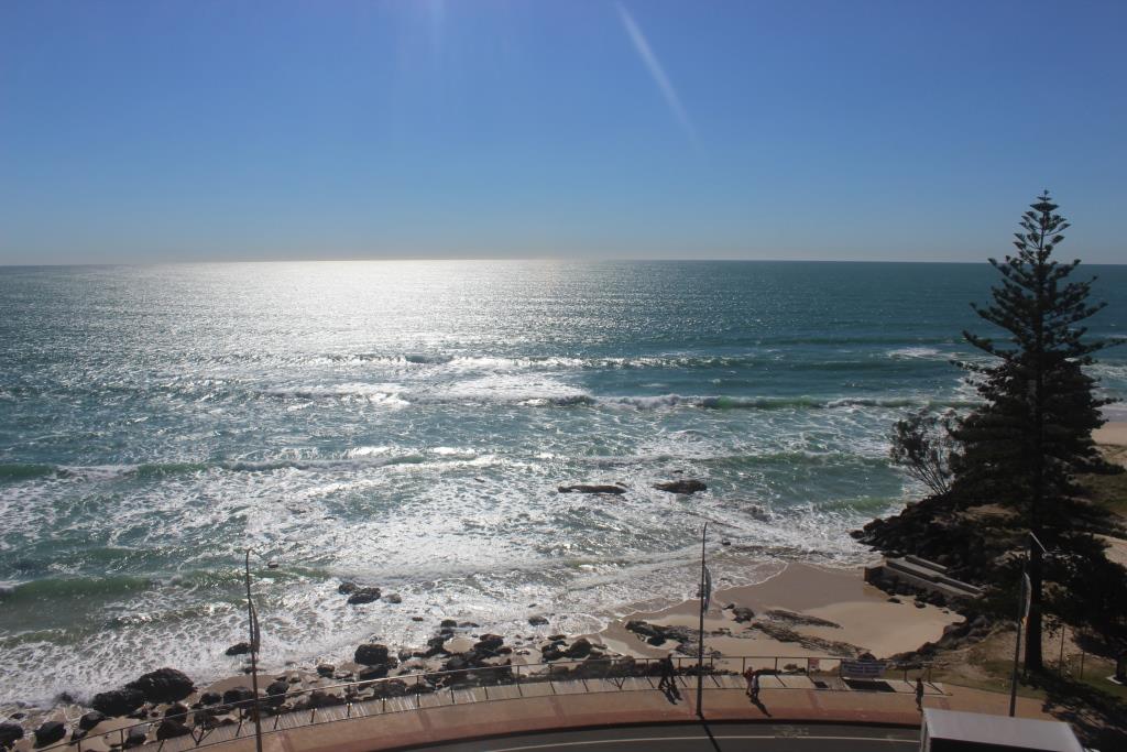 Kirra Point Beach - 9 June 2016
