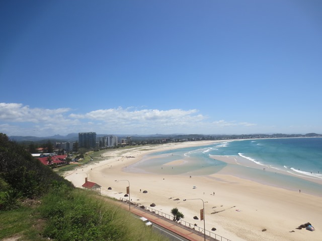 Kirra Beach (facing Miles St) in March 2015