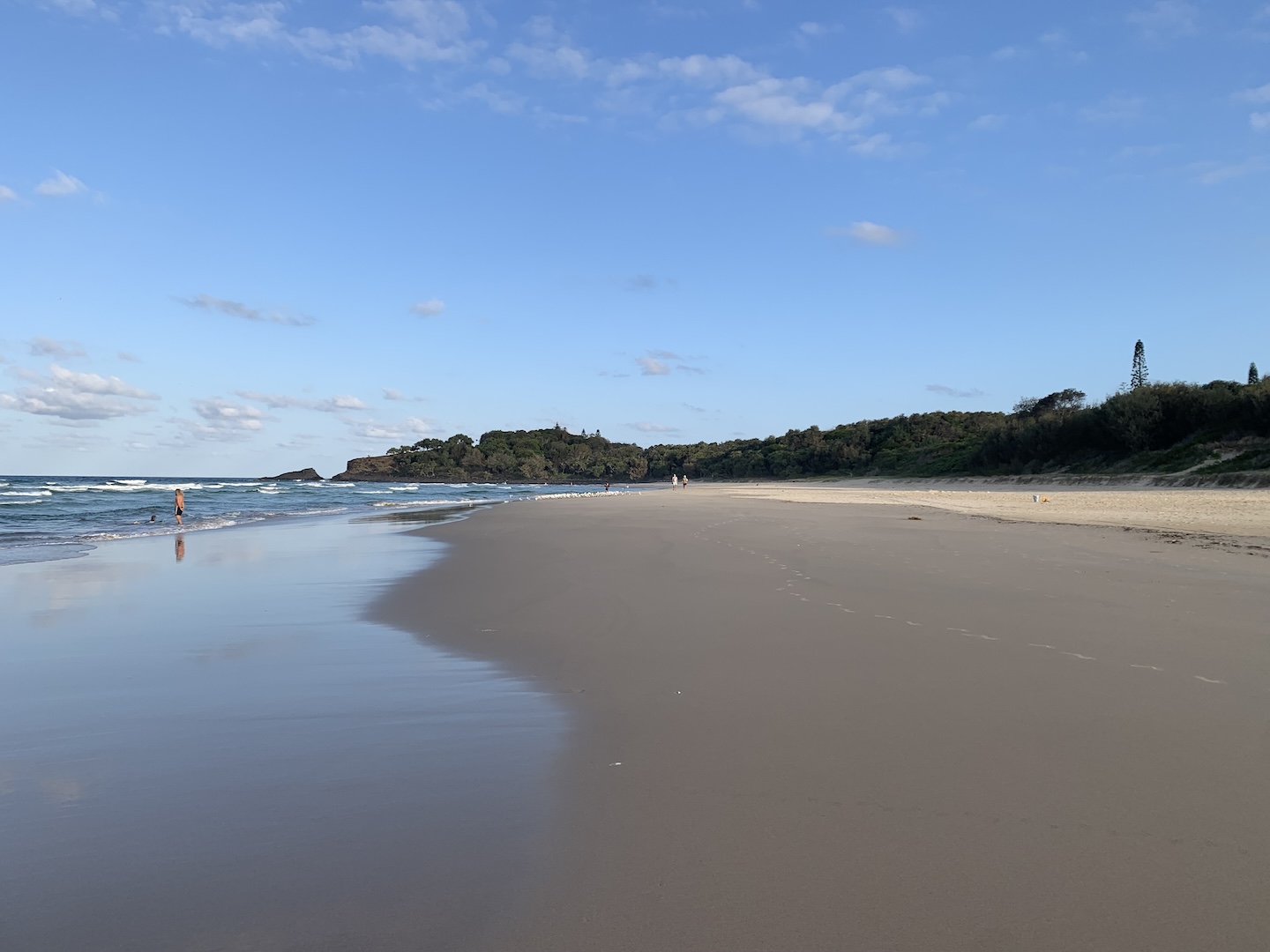 Fingal SLSC looking south - 11.09.24