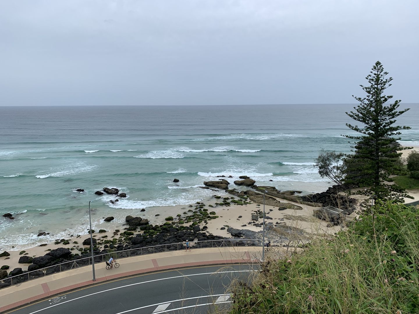 Kirra Point 09 March 2023