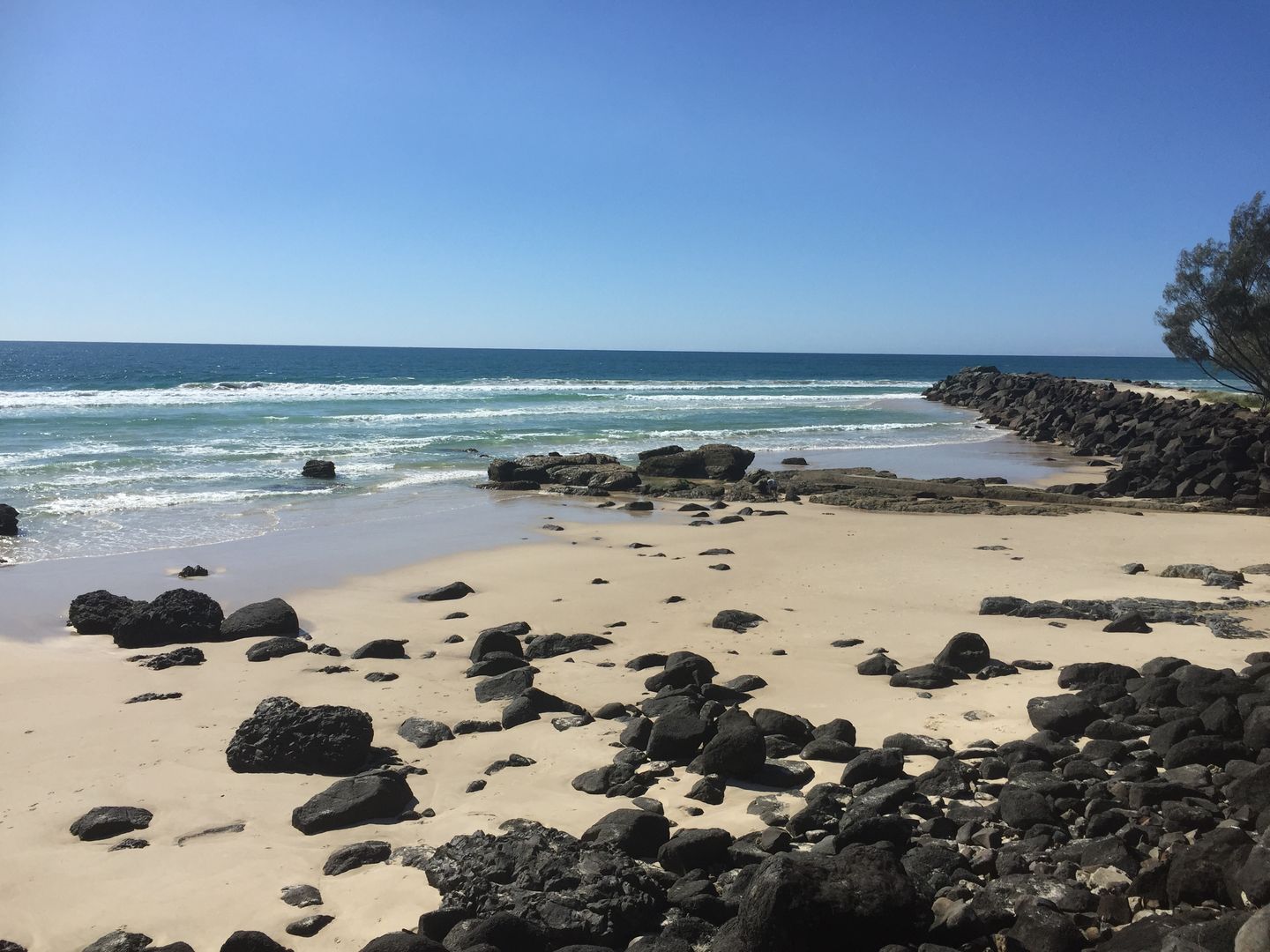 Kirra Point Beach May 2021